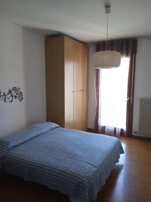Apartment Appartamento Comodo Al Campus Licei E Faber Box. Schio